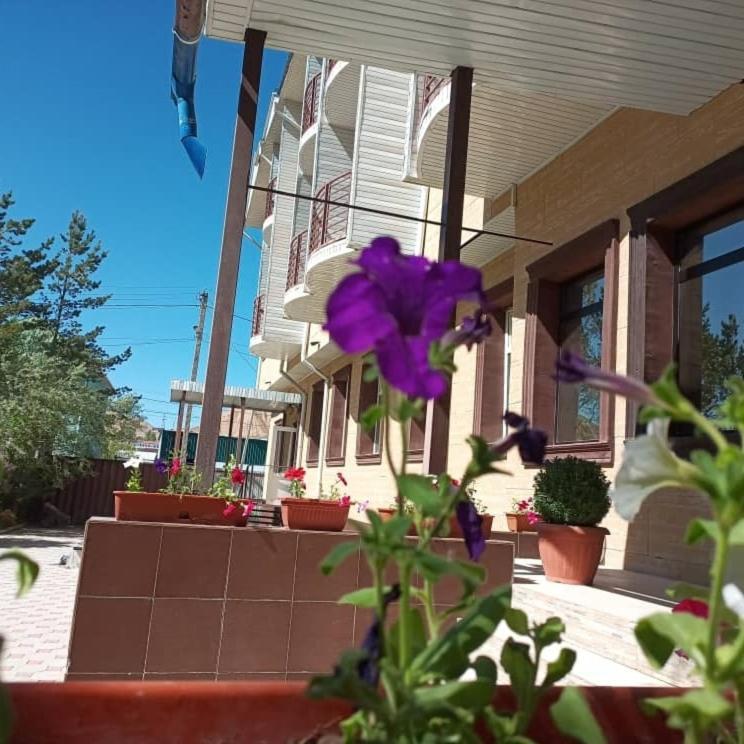 Aska Hotel Naryn Exterior foto