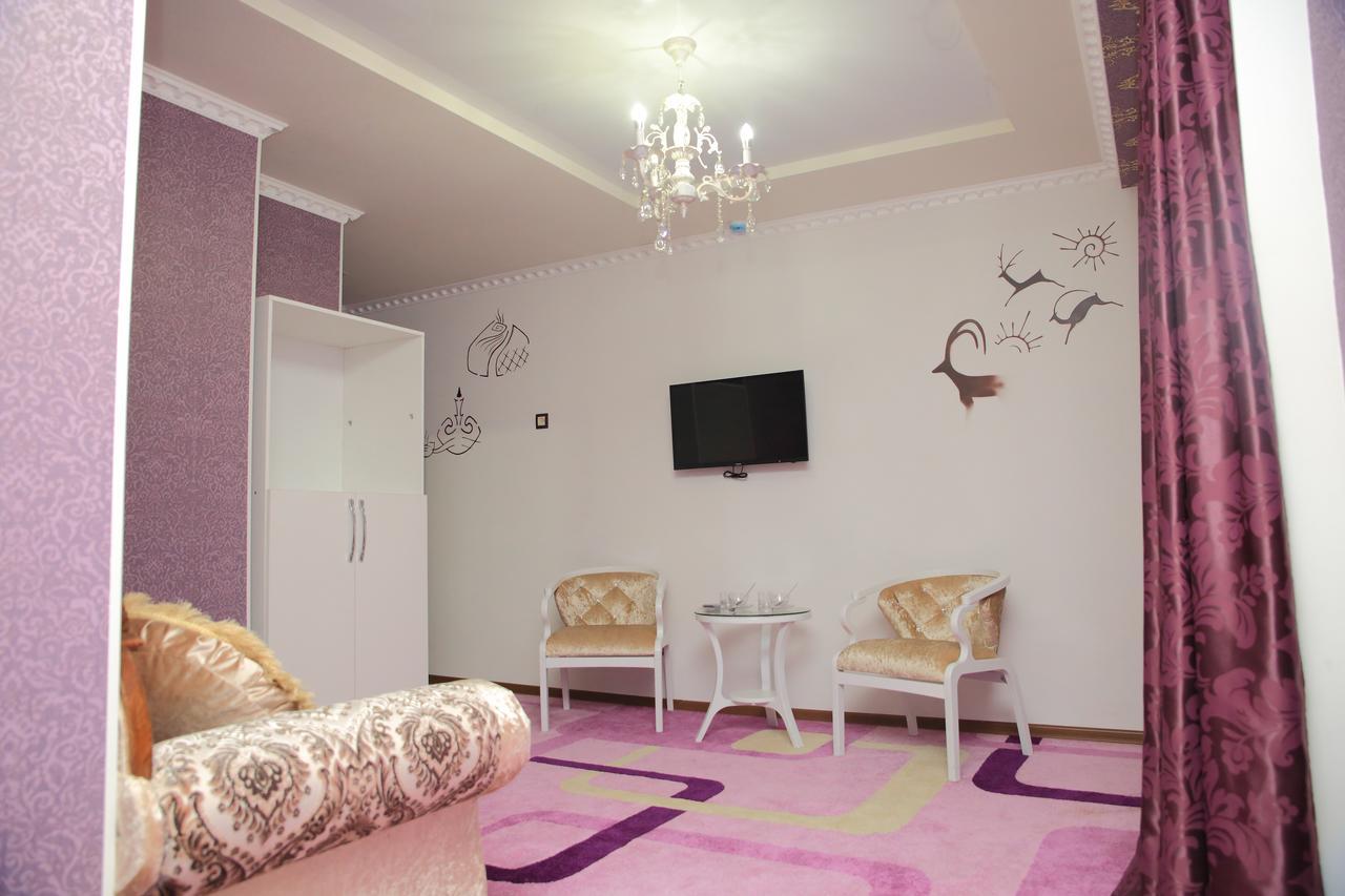 Aska Hotel Naryn Exterior foto